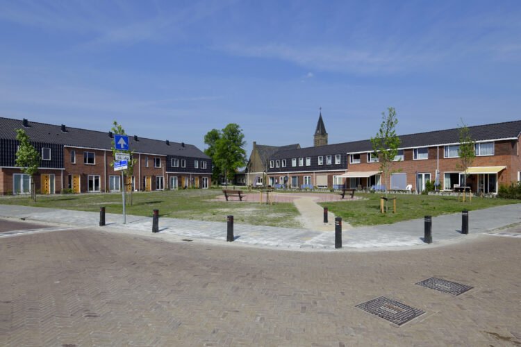 OnderDeToren0702